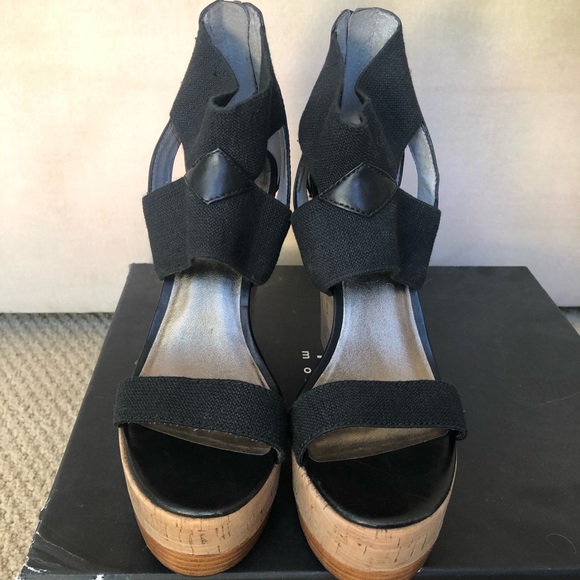 Pelle Moda sz 7 black wedge NIB Aliano - Picture 4 of 6